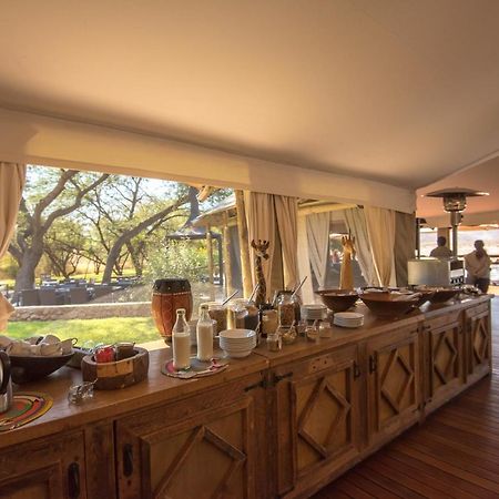Tau Game Lodge Madikwe Game Reserve Eksteriør bilde