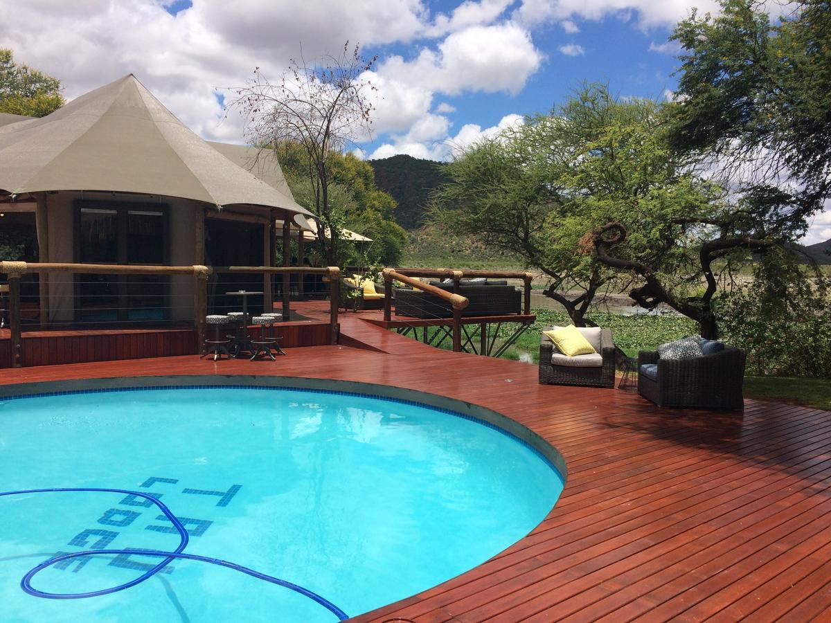 Tau Game Lodge Madikwe Game Reserve Eksteriør bilde