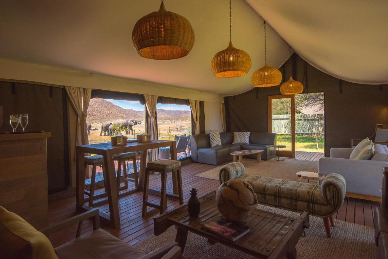 Tau Game Lodge Madikwe Game Reserve Eksteriør bilde